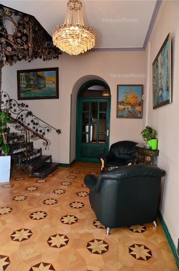 Votre Maison Γιερεβάν Εξωτερικό φωτογραφία