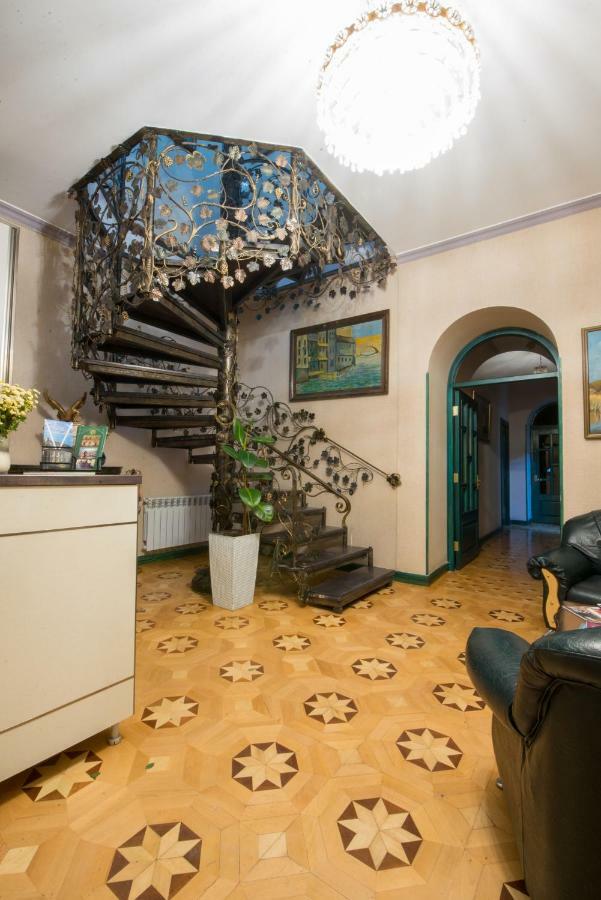 Votre Maison Γιερεβάν Εξωτερικό φωτογραφία