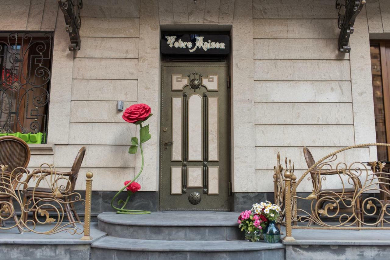 Votre Maison Γιερεβάν Εξωτερικό φωτογραφία